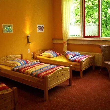 Econo Motel Goelzer Büchenbeuren Exteriér fotografie